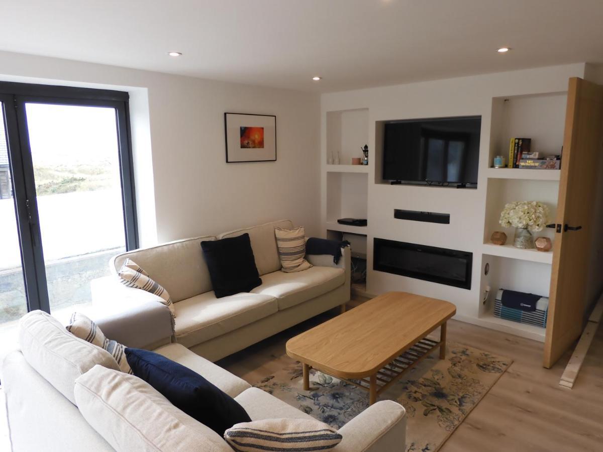 Fabulous Ground Floor Apt Adjacent To Beach Rhosneigr Exterior foto